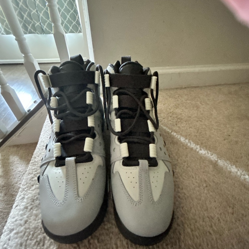 Nike Black and Gray High-Top Max 2 CB 94’s